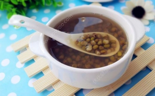 为什么绿豆汤是红色的-冷眸生活